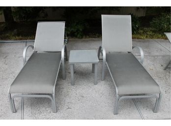 Pair Of Outdoor Aluminum Adjustable Lounge Chairs And Side Table By Telescope Casual - Lot 1