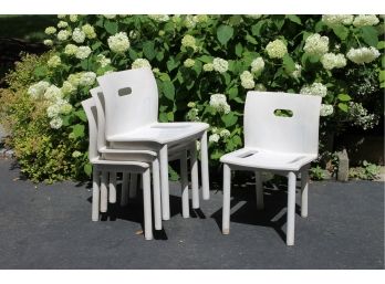 Beautiful Set Of Four White MCM Kartell Stacking Chairs Designed By Anna Castelli Ferrieri - Made In Italy