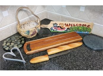 Bread Boards, Trivets, Basket & Bread Loaf Shaped Bread Knife