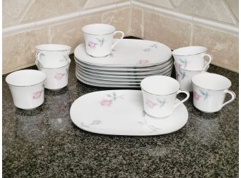 Cute Set Of Eight Vintage Pink Roses Oval Porcelain Dessert Plates & Cups - Carole Stupell