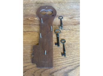 Key Holder And 3 Antique Skeleton Keys