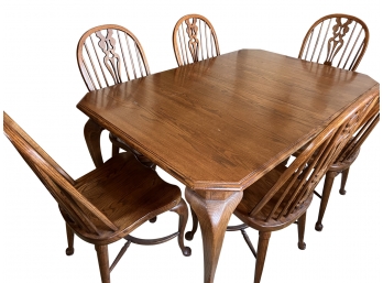 Oak Table And 8 Chairs