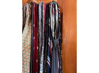 Vintage Ties/belts