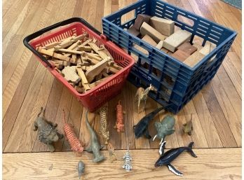 Kids Building Blocks Lincoln Logs Wild Animal Figurines Basket Full Of Logs To Build Your Dream Cabin