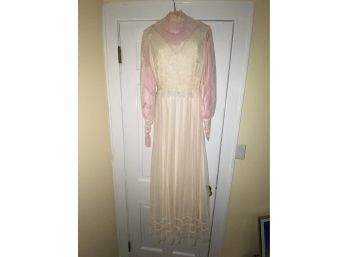 Vintage Wedding Dress Long Sleeve Wedding Gown Size Small