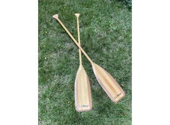 L L Bean Canoe Paddles Solid Wood In Excellent Condition 57x7in