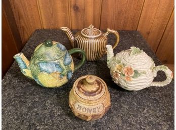 3 Teapots And A Honeypot