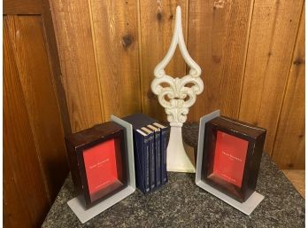 Books And Book Ends