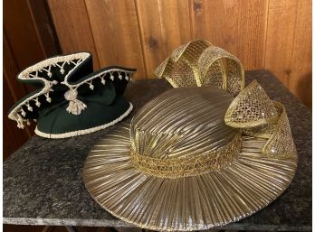 Vintage Hats And Hat Boxes