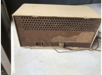 GE AM/FM Tube Desk Radio 1950/60s