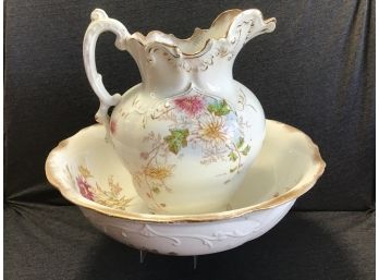 Crown Semi Vitreous Warranted Floral Pitcher And Basin