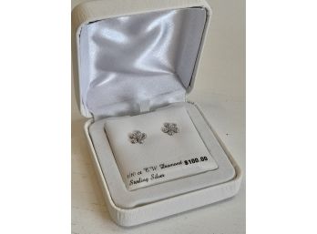 1/10CT TW Diamond Sterling Silver Flower Earrings
