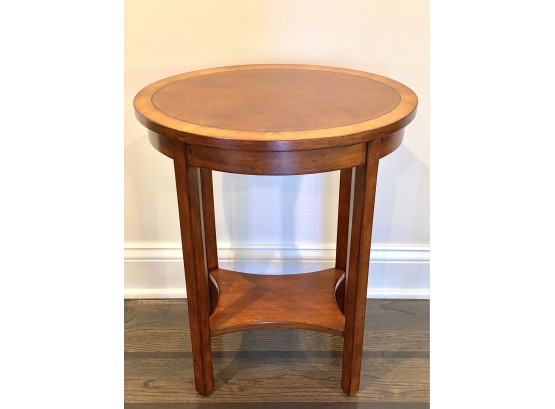 Very Petite Oval English Style Stand With Banded Detail