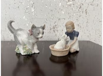 Pair Lovely Kitty Porcelains / Lladro & BG