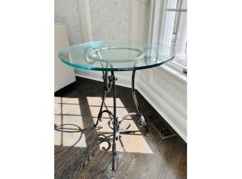 Sweet Circular Glass Top Garden Table