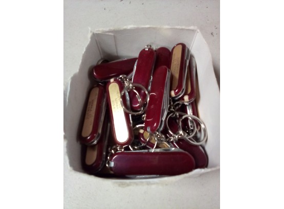 25 Small Pocket Grooming Tool Keychains With Brass Plate Advertizing Hevesy Construction, Norwalk, CT  A2