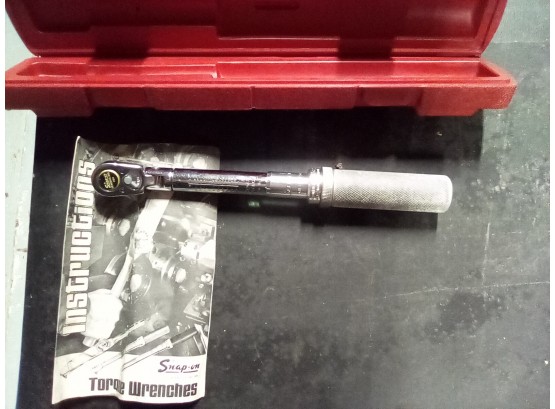 Snap On Brand - Kenosha, Wisconsin, 11.75 Inch Long Torque Wrench QJFR- 275C With Hardshell Case    CVBK