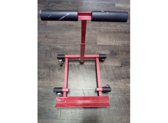 Great Lightweight Adjustable Low  Trolly With Nice Rolling Ability - Cushioned Handles.   UNTAB 1