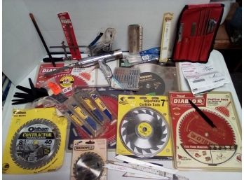 Large Saw Blade Lot With Oldham, Diablo, Husky, Tenryu, Bosch, Rockwell HDC Compressor Saw CAVE