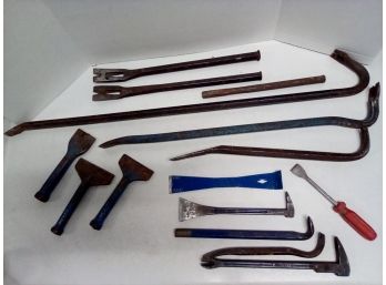 Large 15 Pc. Collection Of Crow Bars And Other Leverage Tools - One Stop Shopping C4