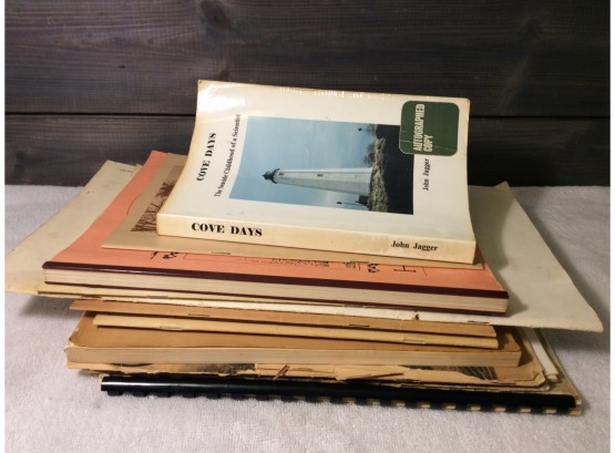(11) Vintage New Haven Area Books/Journals/Calendar - H