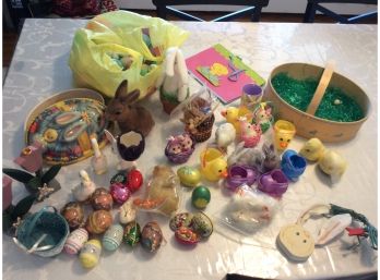Large Collection Of Easter Decorations - H