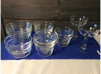Assorted Anchor Hocking And Pyrex Small Dessert Bowls - D