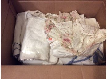 Box Of Assorted Vintage Linens - Aprons - Tablecloth - Napkins & More - H