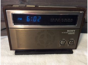 Vintage Sony Digimatic AM/FM Radio - K
