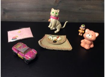 Lot Of Vintage Small Toys - L