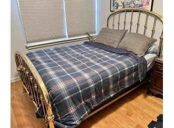 Full Size Brass Tone Metal Bed Frame (frame Only)