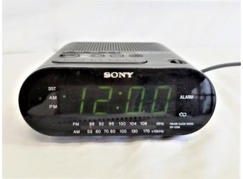 Sony Dream Machine ICF-C218 AM FM Alarm Clock Radio Auto Time Set