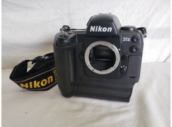 Nikon D1X, No Battery And No Charger