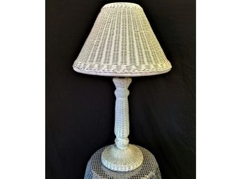 Vintage 1970s White Wicker 27' Table Lamp