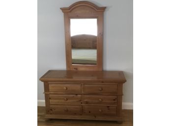 Broyhill 6 Drawer Lowboy Dresser, Mirror
