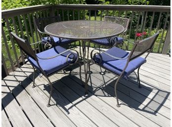 Patio Table And Chairs With Sunbrella Cushions