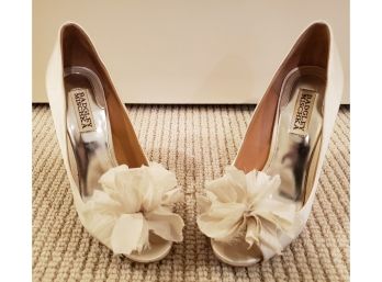Gorgeous Badgley Mishka Wedding Heels Size 7