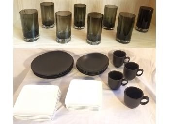 Black And White Dinner Set: Plates. Mugs. Glassware (Lot 071)