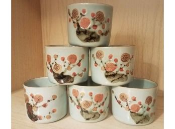 Set Of 6 Vintage Earthy Japanese Tea Cups (Lot 142)
