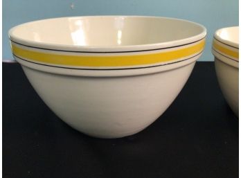 Set Of Four Vintage Nesting Bowls