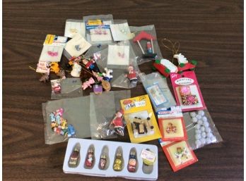 Christmas Miniatures Lot Most Unopened