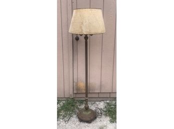 Nice 3 Bulb Vintage Lamp