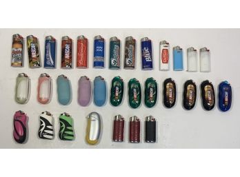 Lot Of 32 Miscellaneous Vintage Bic And Advertising Lighters Lighters