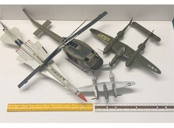 Lot Of 4 1960s Model Airplanes
