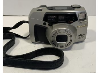 Pentax IQZoom 200  48-200mm Camera