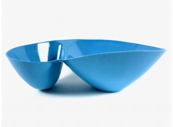 MCM Glossy Blue Plastic Divided Party Serving Bowl