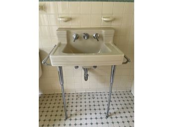 A MCM Sink, 1 Piece Toilet, Medicine Cabinet & Light - Bath #3