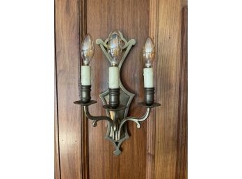 A Pair Of Brass 3 Bulb Decorative Sconces - Library