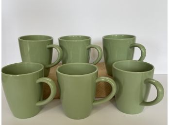 Six Tabletop Unlimited Green Plastic Mugs