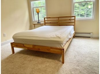 A Beautiful Pine Full/Double Bed